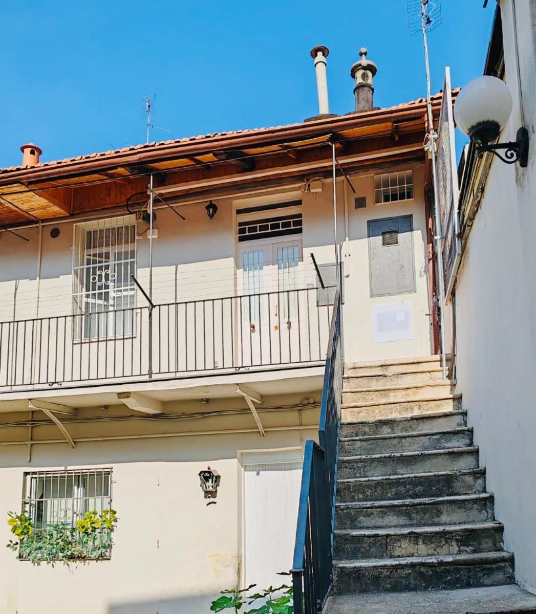 Casetta Nel Cortile Турин Экстерьер фото